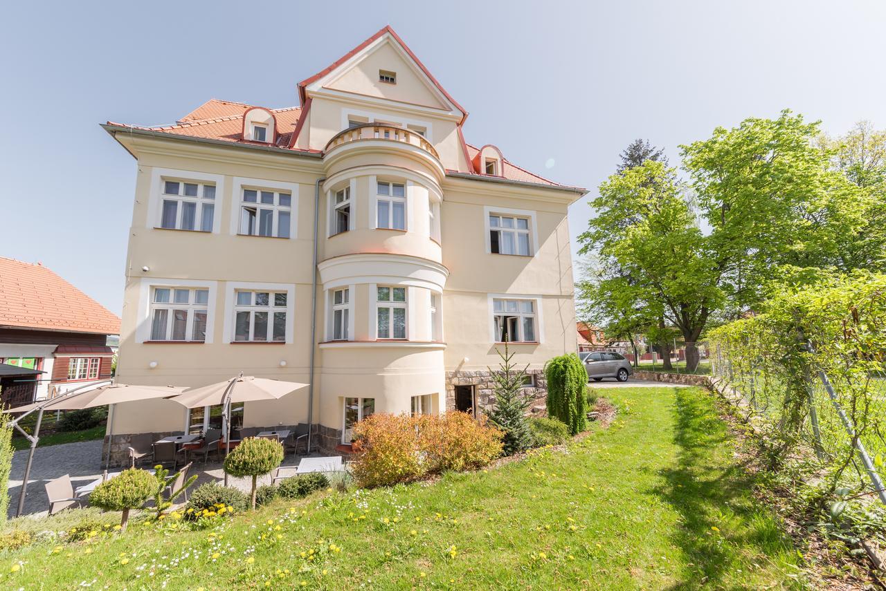 Boutique Hotel Villa Beatika Cesky Krumlov Bagian luar foto